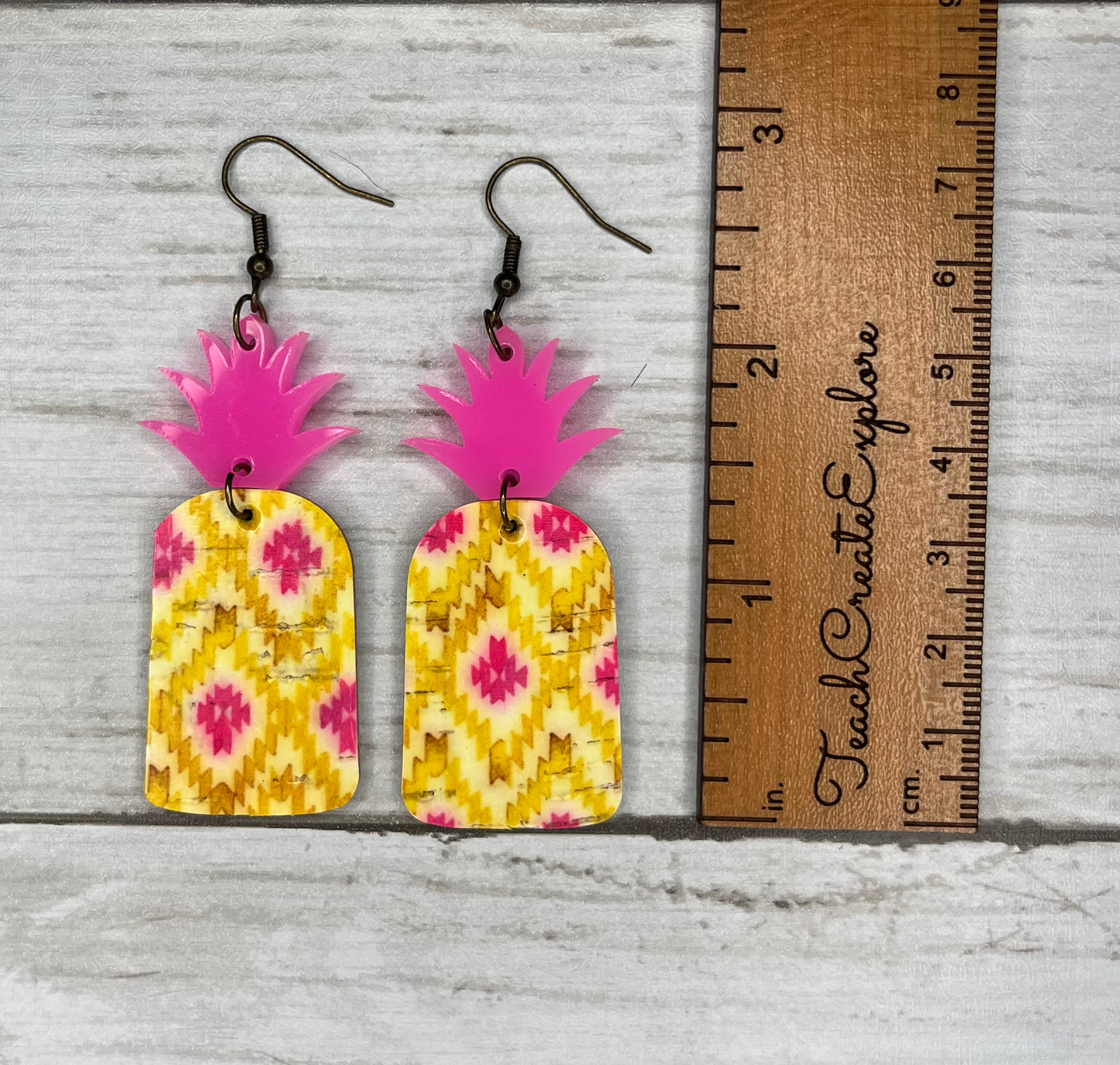 The Pineapple- Pink & Yellow