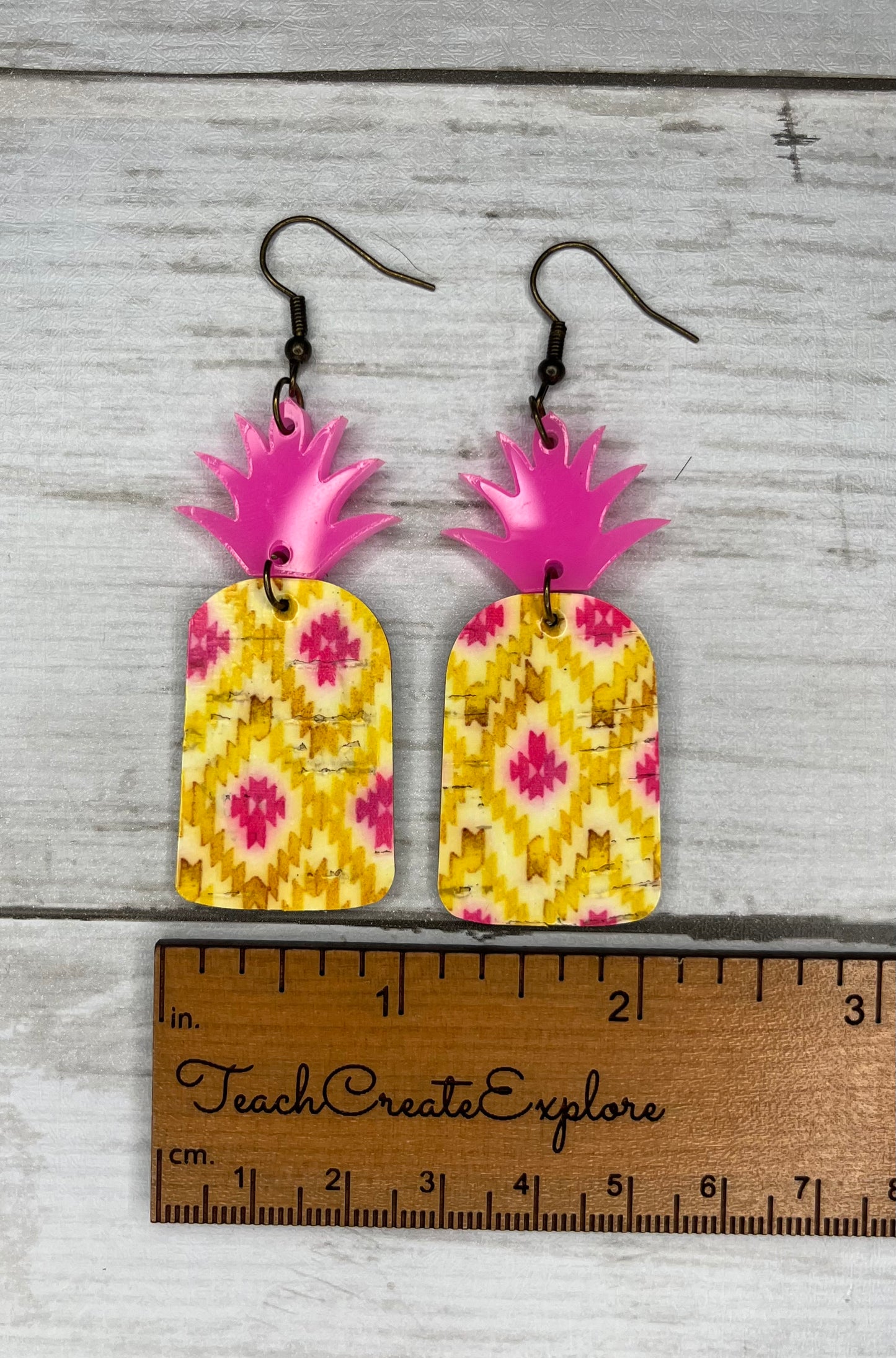 The Pineapple- Pink & Yellow